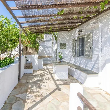 N & M Homes * Ayios Sostis