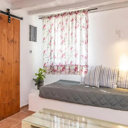 N & M Homes Tatil Evi Ayios Sostis