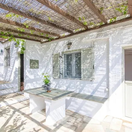 N & M Homes * Ayios Sostis