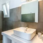 N & M Homes בית נופש אגיוס סוסטיס