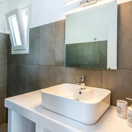 N & M Homes Dom wakacyjny Agios Sostis (Tinos)