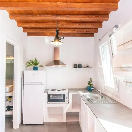 Dom wakacyjny N & M Homes Agios Sostis (Tinos)
