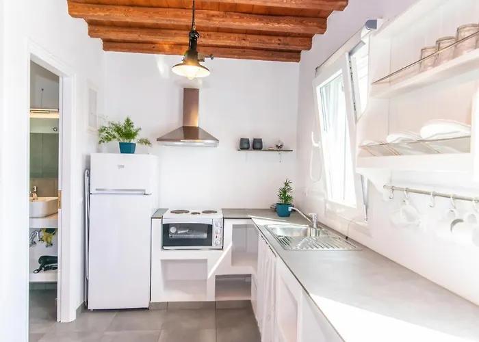 N & M Homes أيوس سوستيس