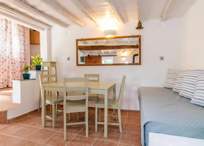 N & M Homes * أيوس سوستيس