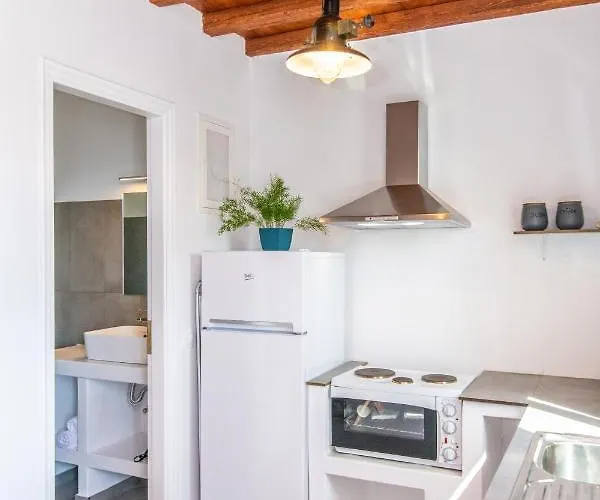 N & M Homes أيوس سوستيس