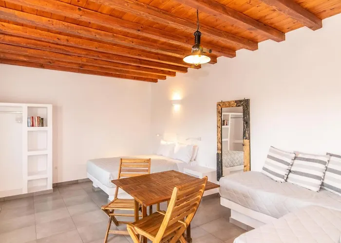 N & M Homes * أيوس سوستيس